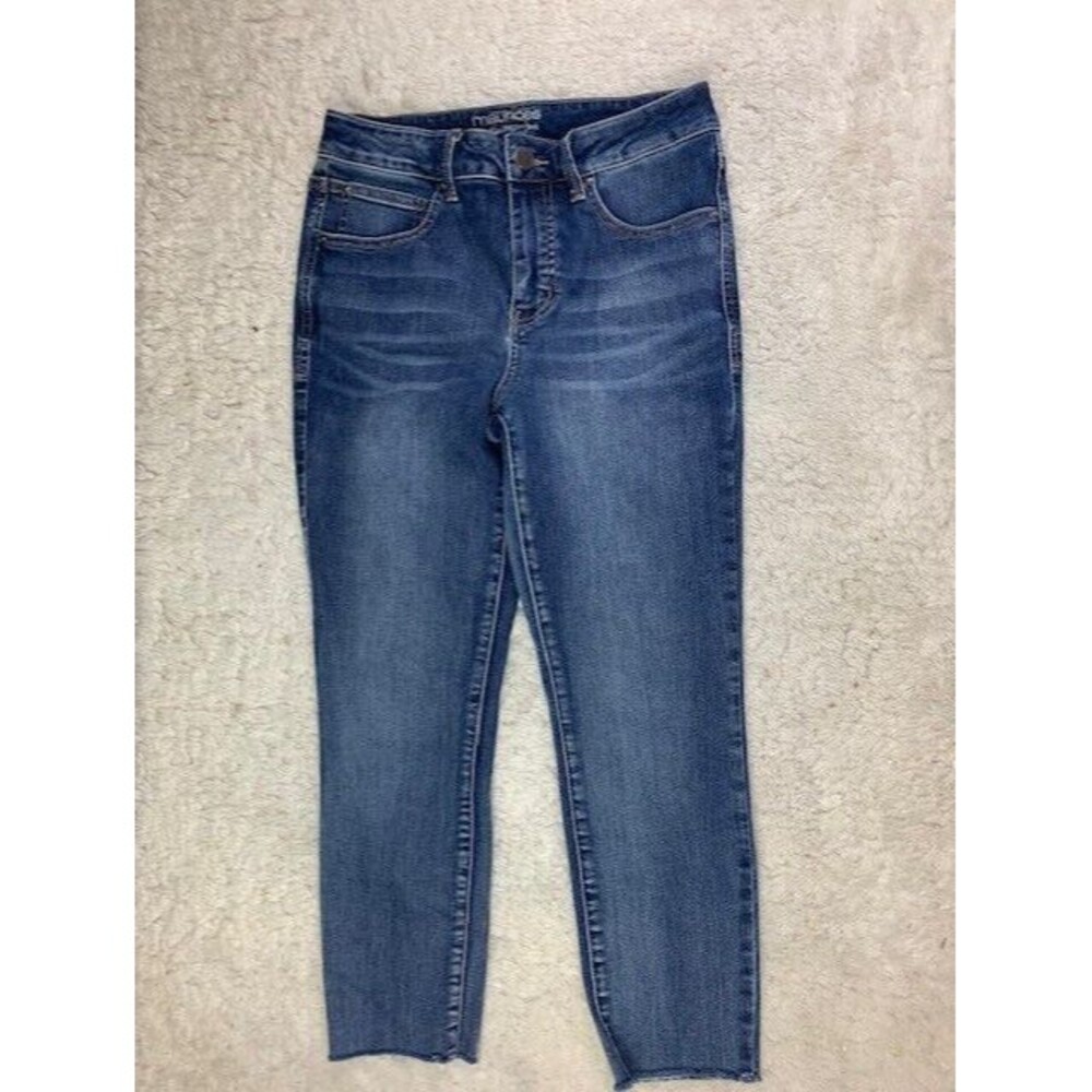 Maurices Size 6 Womens Jeans Ever Flex High Rise Stretch Med Wash Crop